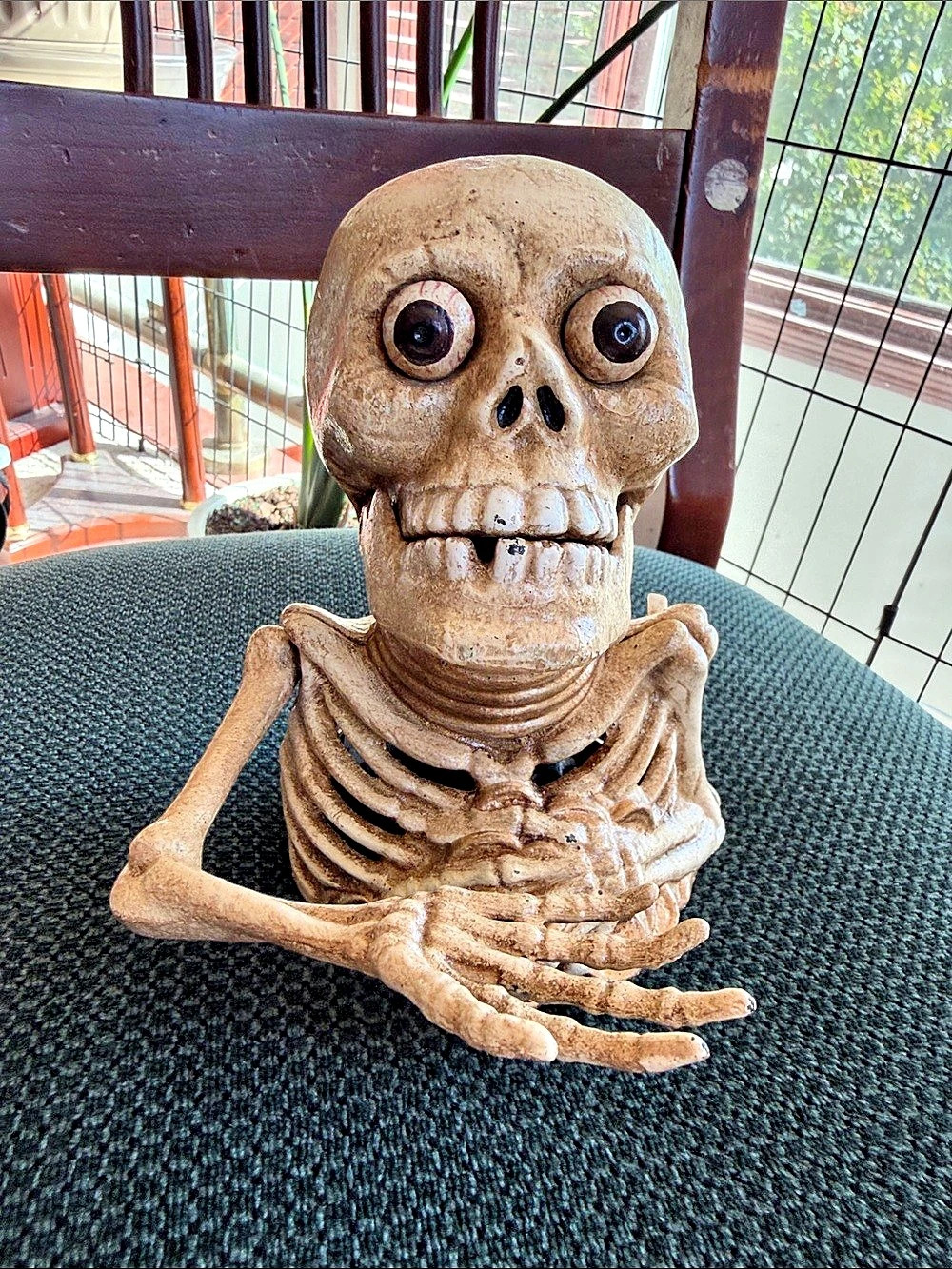 VINTAGE, RARE and COLLECTIBLE Bony Brown Skeleton Mechanical Bank/Halloween Deco